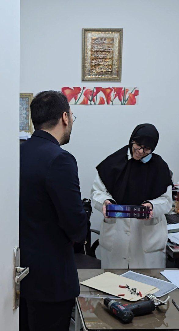 تقدیر از بانوان دانشکده پیراپزشکی به مناسبت روز زن